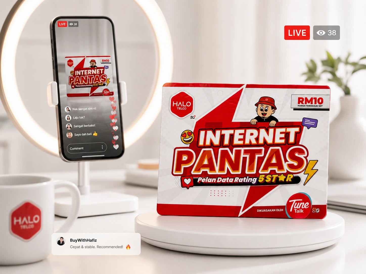 Jualan online melalui sesi live dengan ring light, telefon dan produk Halo Telco.